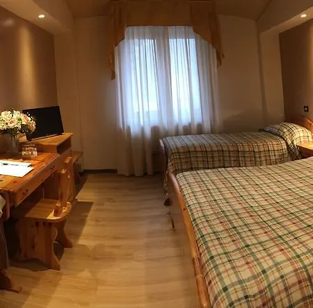 オテル チェントラーレ 3* Gambarie dʼAspromonte
