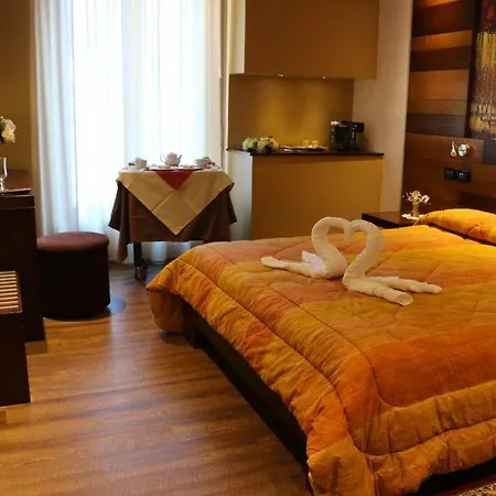 מלון Hotel Centrale Gambarie dʼAspromonte