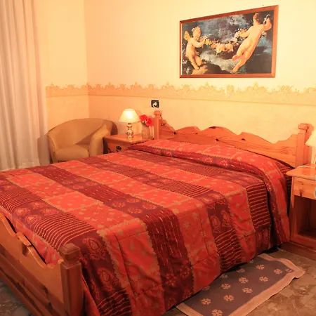 Hotel Centrale 3* Gambarie dʼAspromonte