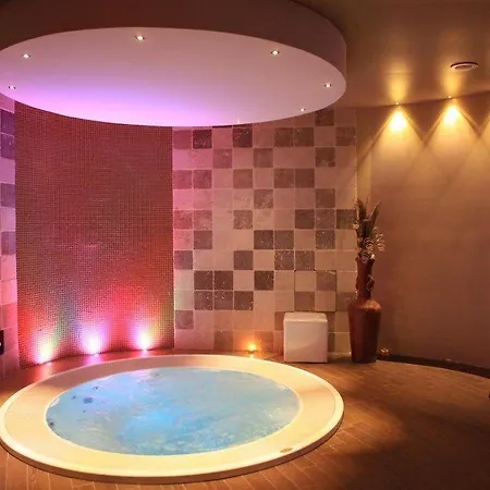Hotel Centrale 3* Gambarie dʼAspromonte