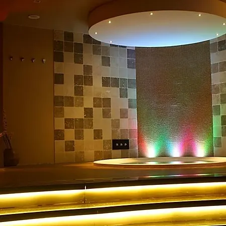 מלון Hotel Centrale