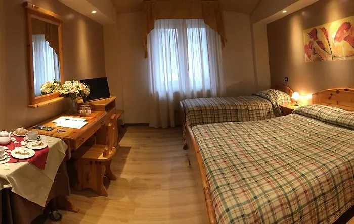 Hotel Centrale 3* Gambarie dʼAspromonte