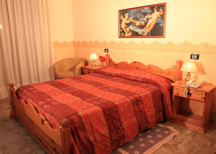 Hotel Centrale 3* Gambarie dʼAspromonte